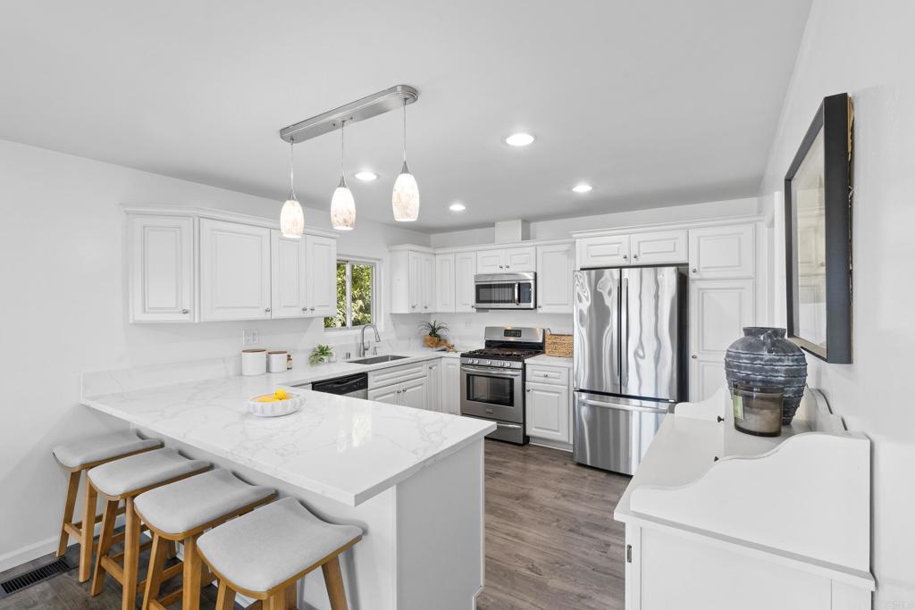 3745 Fenwick Drive Spring Valley, CA 91977 - Photo 8 of 52