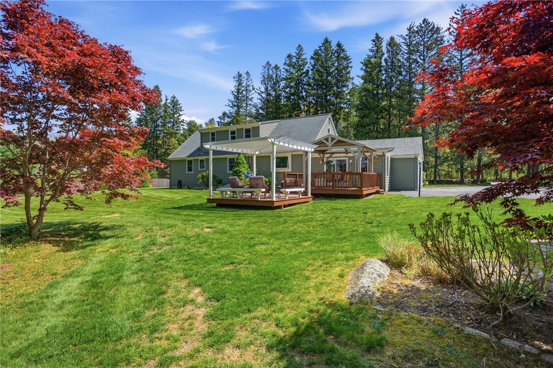 712 E Road Scituate, RI 02857 - Photo 11 of 50