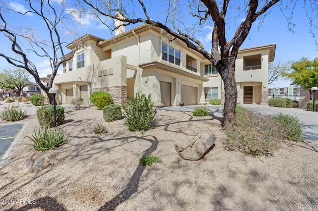 $465,000 | 16800 East El Lago Boulevard, Unit 2072, Fountain Hills, AZ 85268