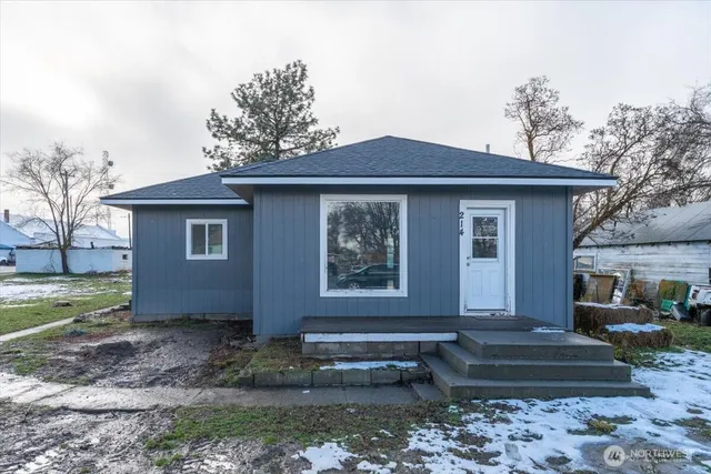 $275,000 | 214 Hamilton Street, Mansfield, WA 98830