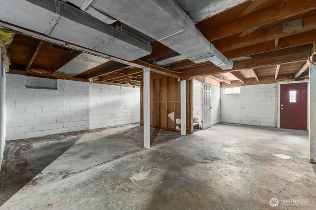 a view of empty room