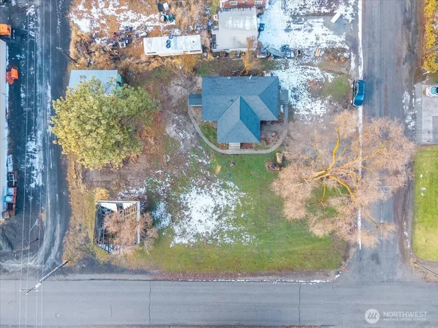a bird view of a house