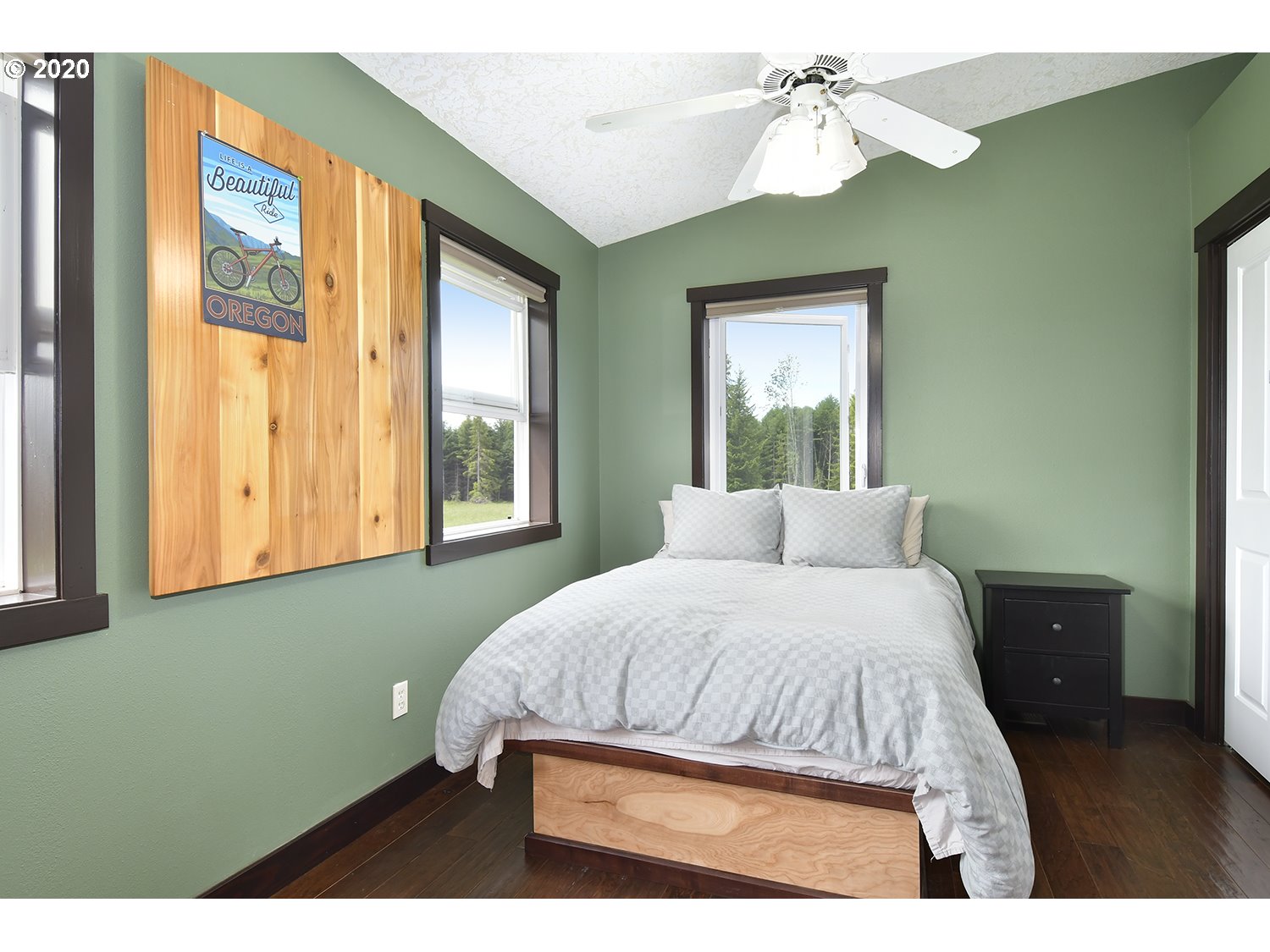 50801 East Marmot Road Sandy, OR 97055 - Photo 17 of 32