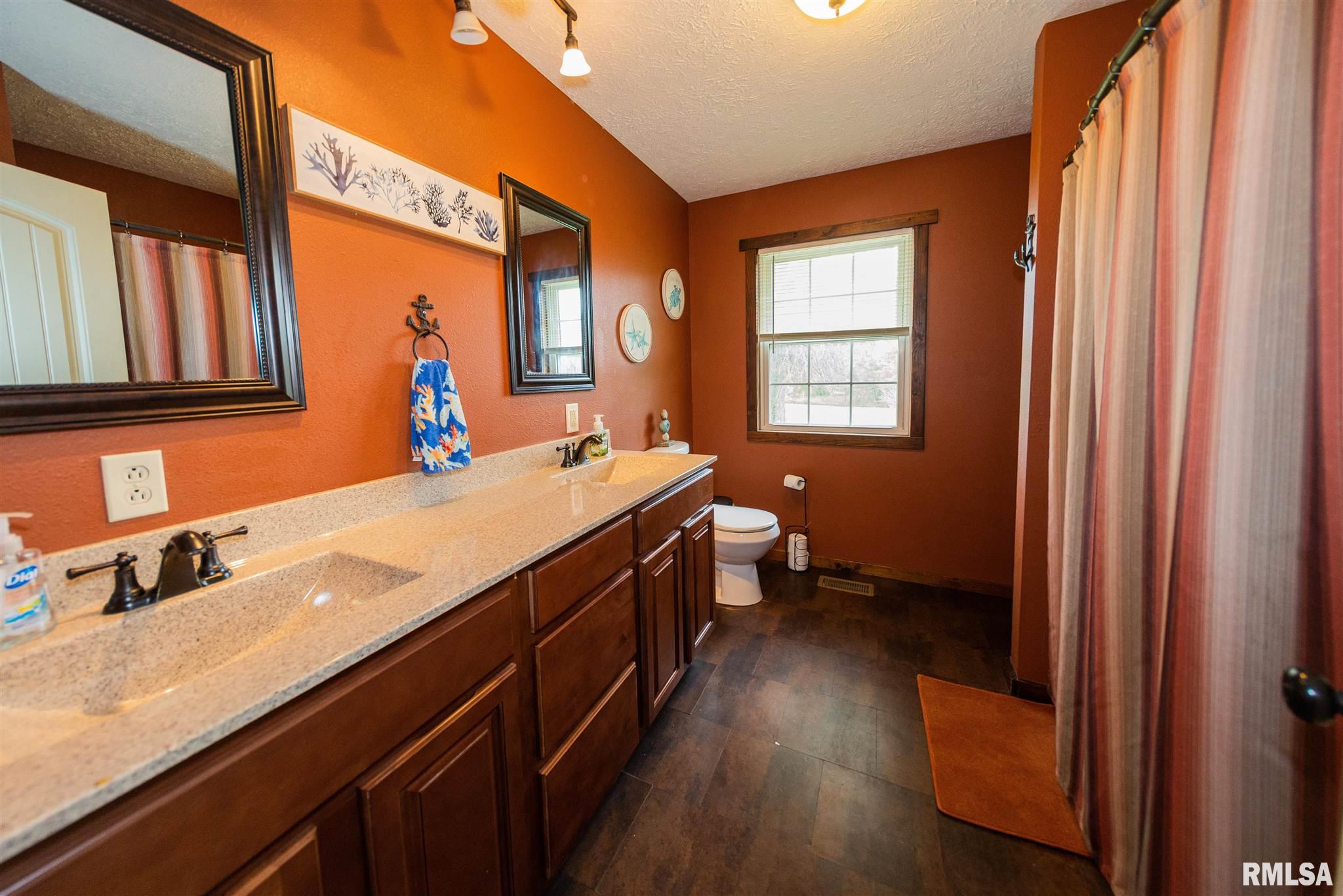 23471 East Dahlgren Road Belle Rive, IL 62810 - Photo 17 of 34
