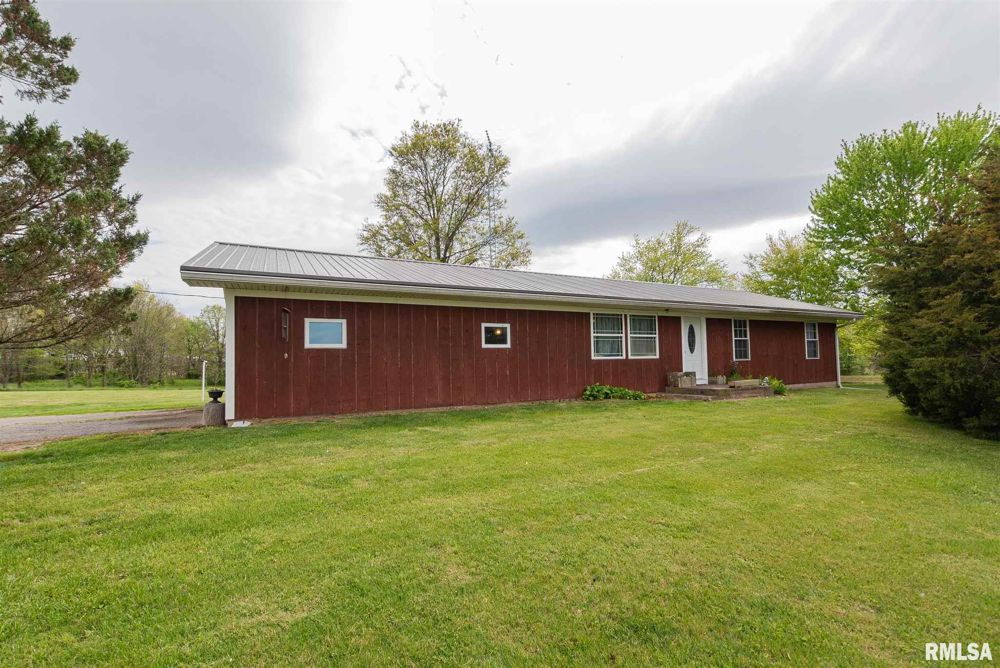 23471 East Dahlgren Road Belle Rive, IL 62810 - Photo 2 of 34