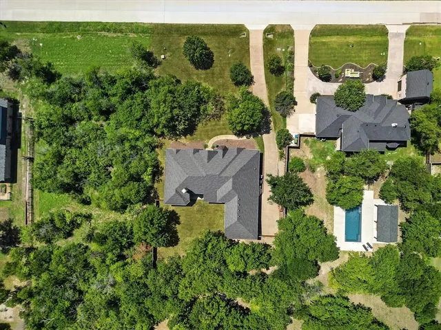 $899,900 | 660 Melody Lane, Lakewood Village, TX 75068