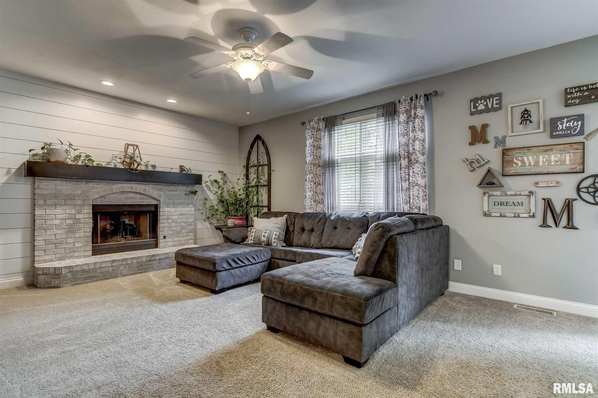 4309 Fielding Drive Springfield, IL 62711 - Photo 8 of 41