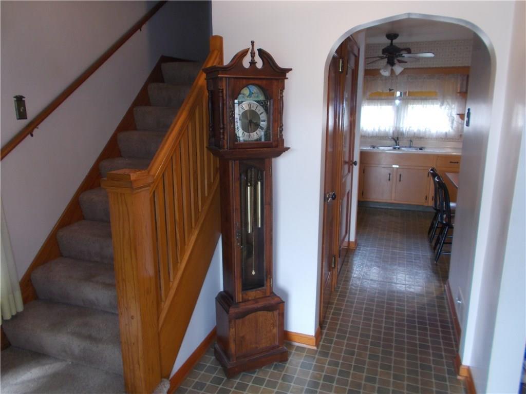 39 Temple Road Aliquippa, PA 15001 - Photo 2 of 19 Gallery Image 2