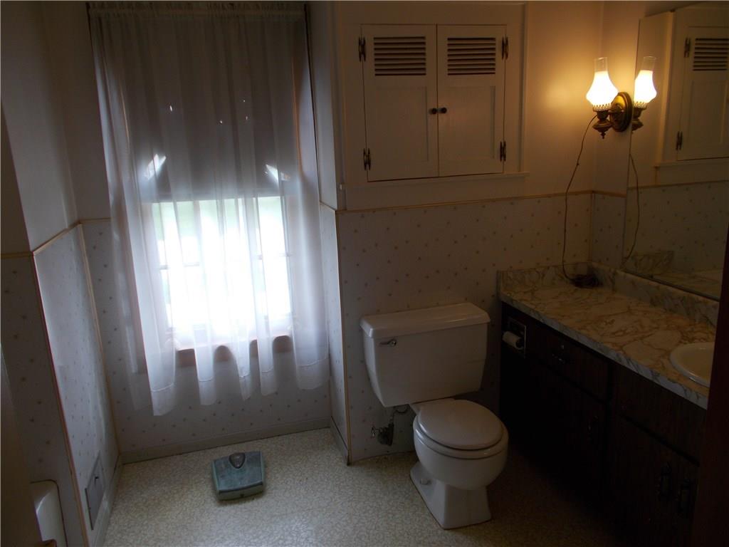 39 Temple Road Aliquippa, PA 15001 - Photo 16 of 19 Gallery Image 16