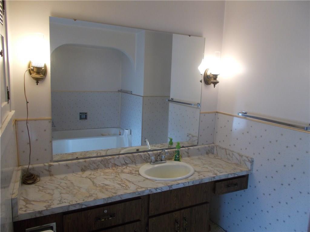 39 Temple Road Aliquippa, PA 15001 - Photo 18 of 19 Gallery Image 18