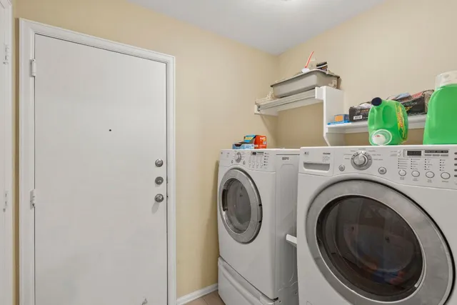 $349,999 | 1372 Sweet Gum Drive, Kyle, TX 78640