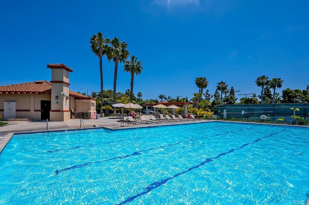 533 Anchorage Avenue Carlsbad, CA 92011 - Photo 41 of 58 a front view of a house with garden