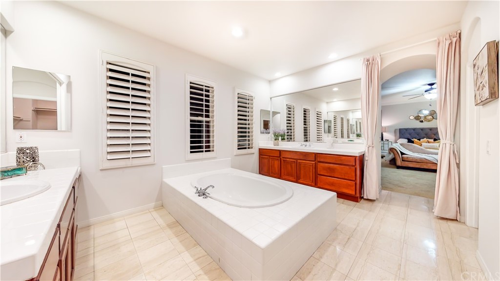 17 Plumbago Irvine, CA 92620 - Photo 16 of 29