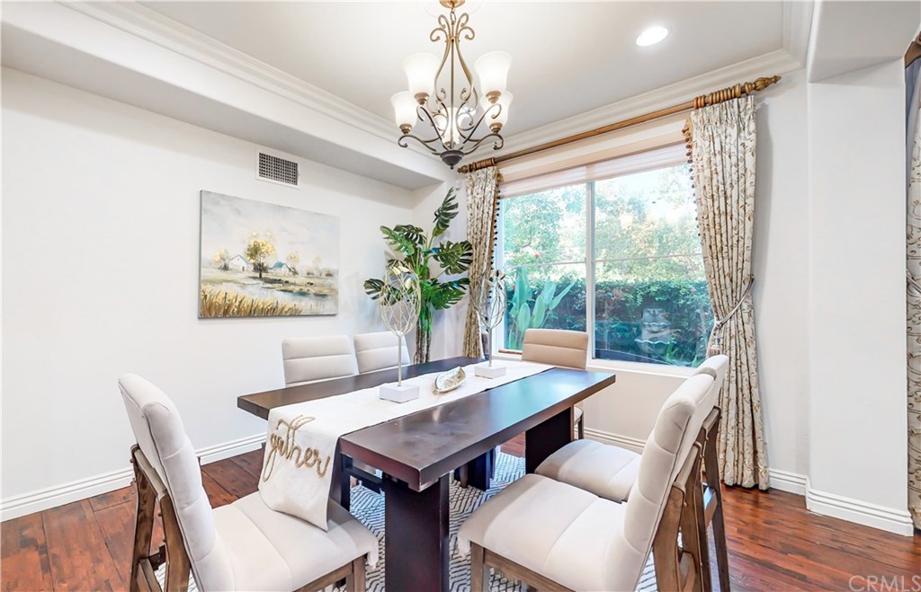 17 Plumbago Irvine, CA 92620 - Photo 5 of 29