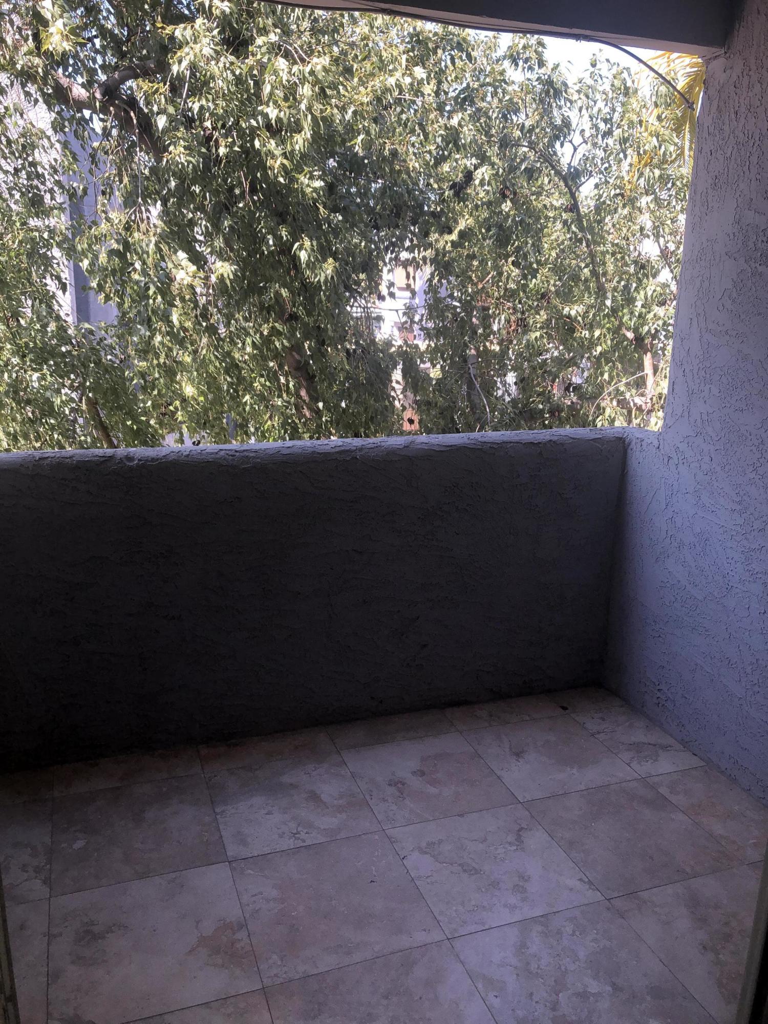 4410 North Longview Avenue, Unit 223 Phoenix, AZ 85014 - Photo 14 of 14 Large Patio