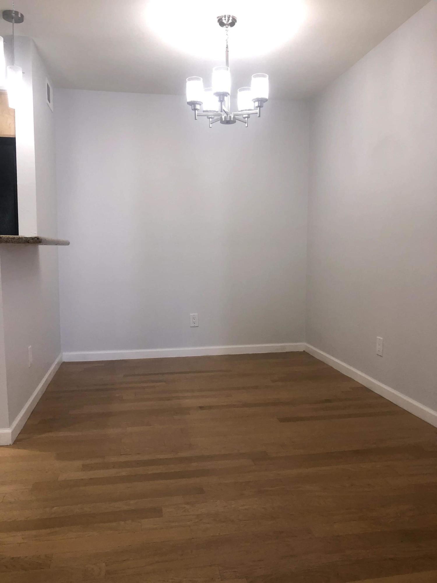 4410 North Longview Avenue, Unit 223 Phoenix, AZ 85014 - Photo 4 of 14 Dining Area