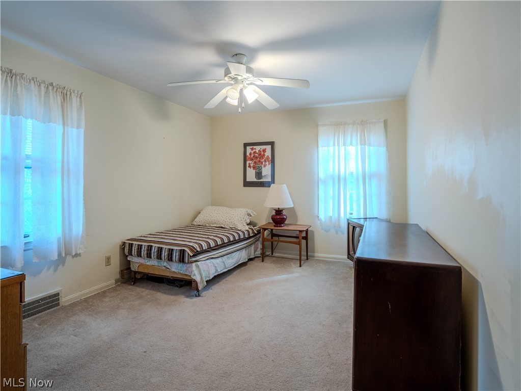 13699 Cedar Road Cleveland, OH 44118 - Photo 16 of 49
