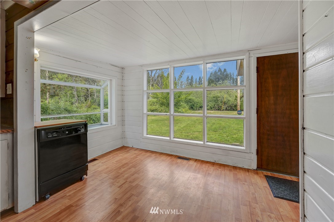 17508 54th Avenue Southeast Bothell, WA 98012 - Photo 15 of 29