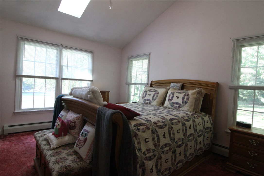 1 Ship Street Jamestown, RI 02835 - Photo 23 of 39