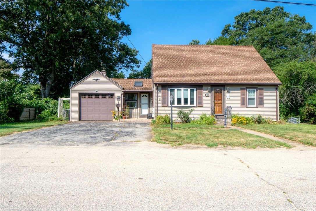 60 Benoit Street Coventry, RI 02816 - Photo 1 of 32 Gallery Image 1