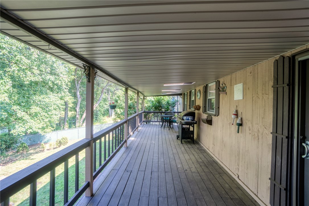 60 Benoit Street Coventry, RI 02816 - Photo 3 of 32 Gallery Image 3