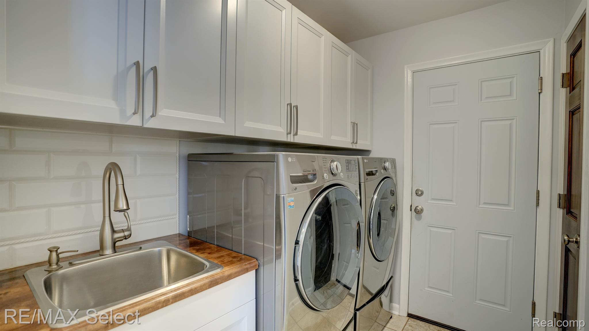 5447 Provincial Road Grand Blanc, MI 48439 - Photo 13 of 46 Gallery Image 13
