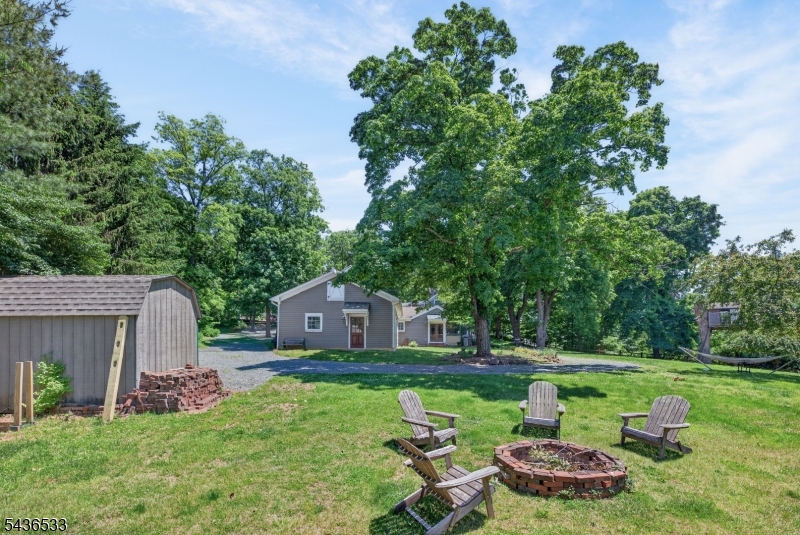 35 Woodledge Road Watchung, NJ 07069 - Photo 39 of 42