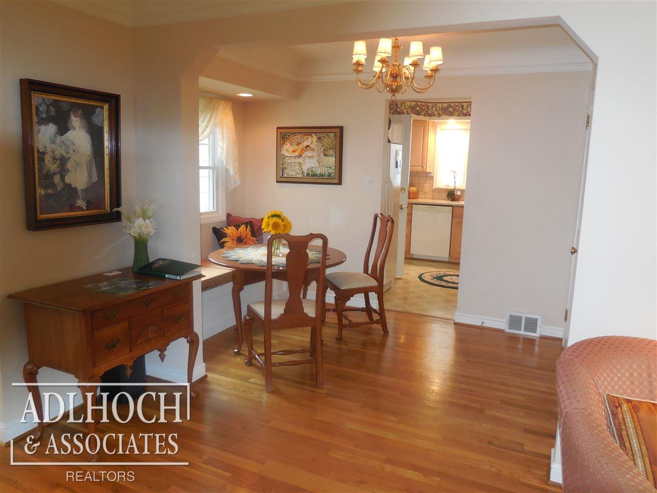 172 Moran Road Grosse Pointe Farms, MI 48236 - Photo 7 of 30