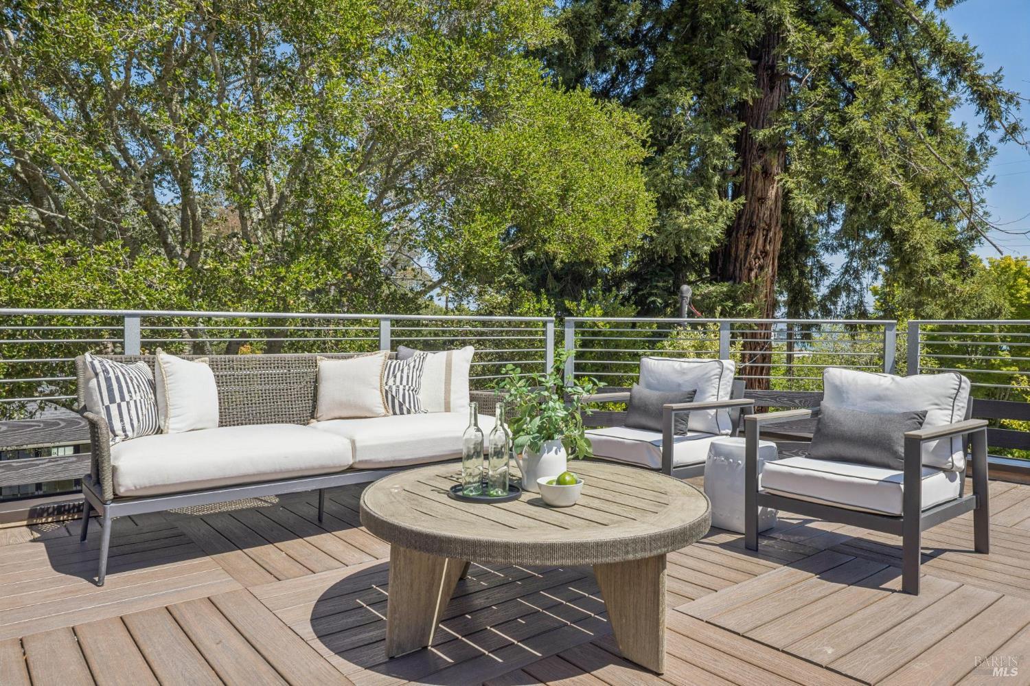 25 Old Landing Road Tiburon, CA 94920 - Photo 8 of 56