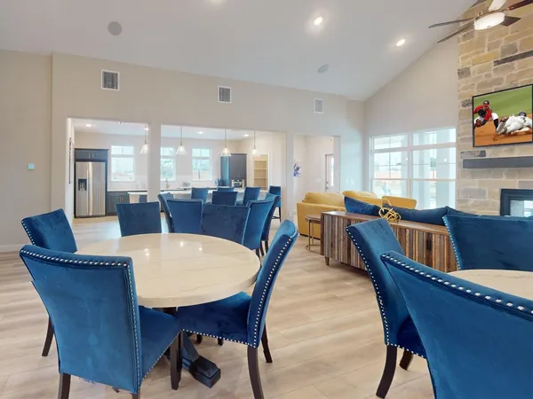 $375,000 | 1206 Hidden Oaks Drive, Tomball, TX 77375