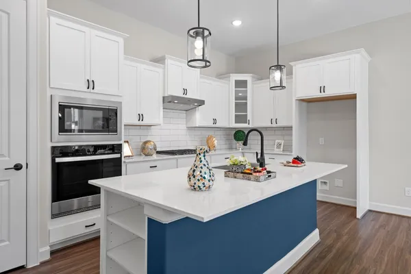 $375,000 | 1206 Hidden Oaks Drive, Tomball, TX 77375