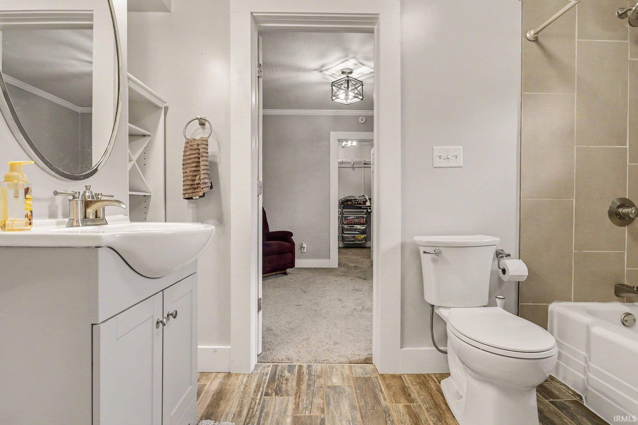55791 Clover Road Mishawaka, IN 46545 - Photo 9 of 15 Gallery Image 9