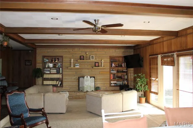 $250,000 | 3201 South Ward Avenue, Caruthersville, MO 63830