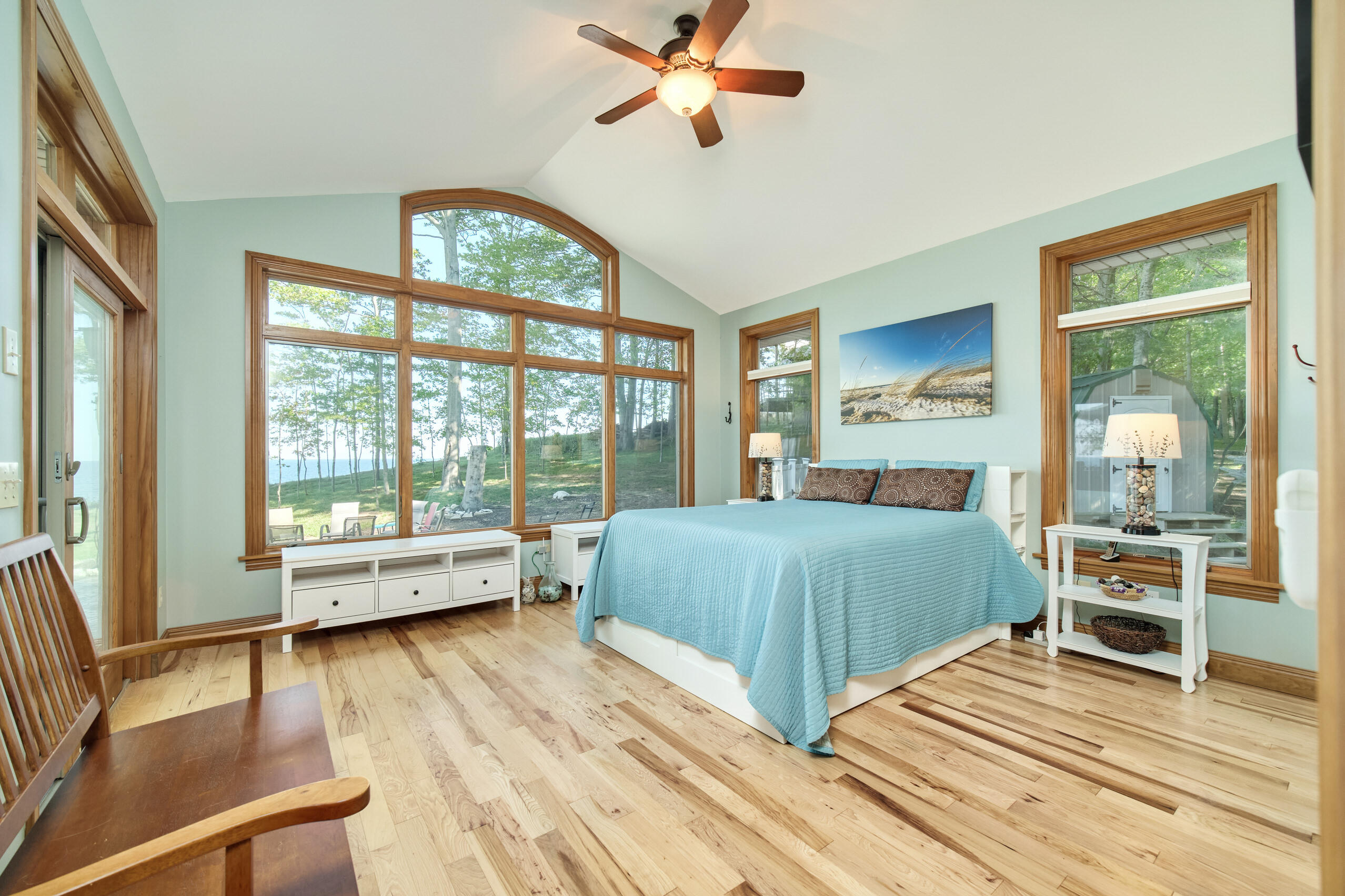 4582 West Fox Farm Road Manistee, MI 49660 - Photo 35 of 80 Beautiful main floor master