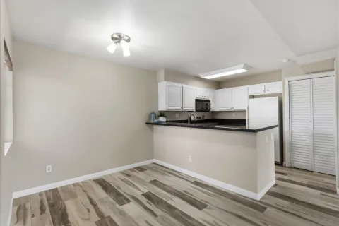 $630,000 | 3110 Sello Lane, Unit 70, Carlsbad, CA 92009