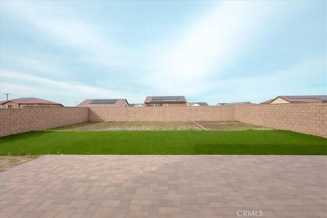 $450,000 | 11736 Fresh Meadow Place, Victorville, CA 92392