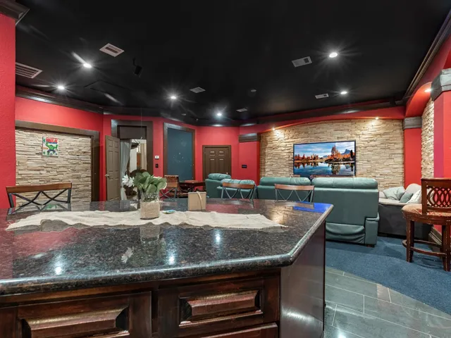 $799,900 | 19627 Riverwalk Drive, Porter, TX 77365