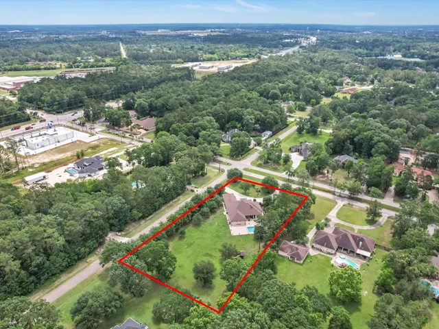 $799,900 | 19627 Riverwalk Drive, Porter, TX 77365