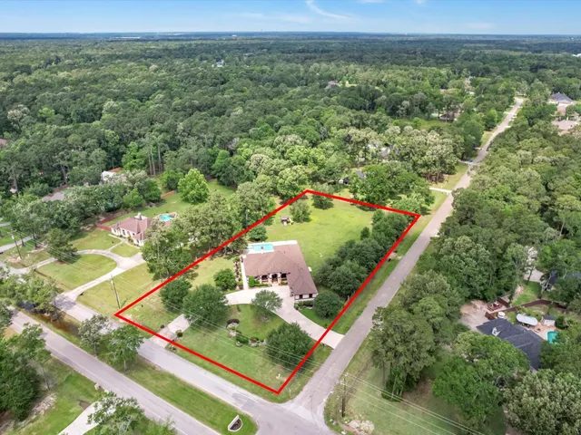 $799,900 | 19627 Riverwalk Drive, Porter, TX 77365