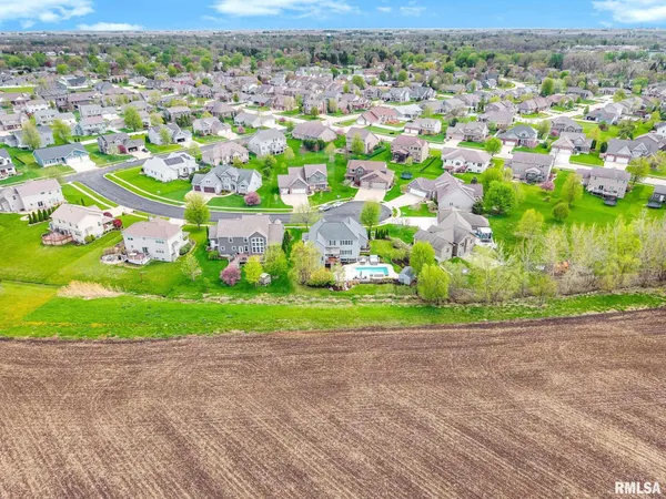 $600,000 | 17 Fountaindale, Washington, IL 61571