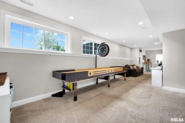 $600,000 | 17 Fountaindale, Washington, IL 61571