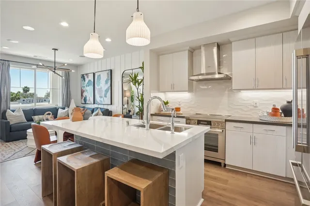 $569,990 | 161 North 1st Avenue, Upland, CA 91786