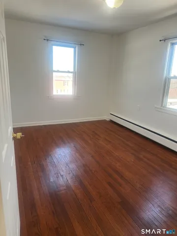 $1,600 | 125 Harwinton Avenue, Plymouth, CT 06786