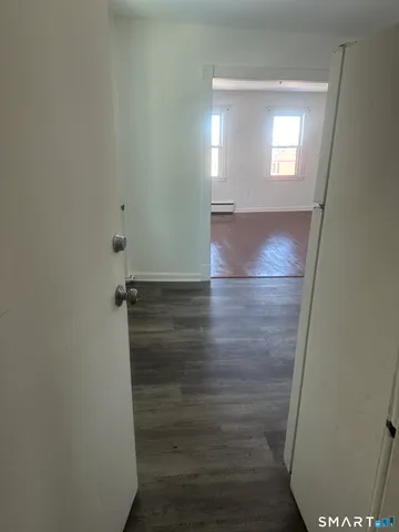 $1,600 | 125 Harwinton Avenue, Plymouth, CT 06786