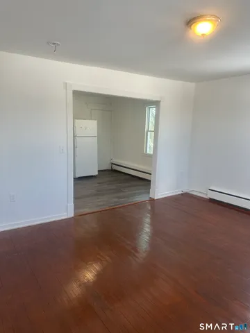 $1,600 | 125 Harwinton Avenue, Plymouth, CT 06786