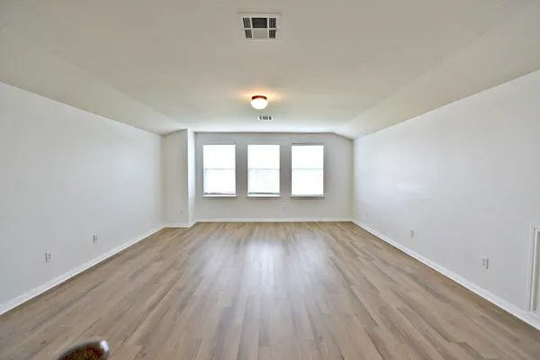 $3,195 | 15012 Fernhill Drive, Austin, TX 78717