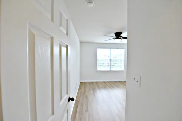 $3,195 | 15012 Fernhill Drive, Austin, TX 78717