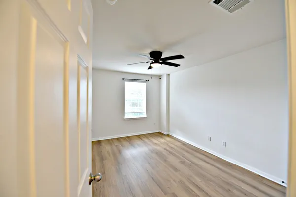 $3,195 | 15012 Fernhill Drive, Austin, TX 78717