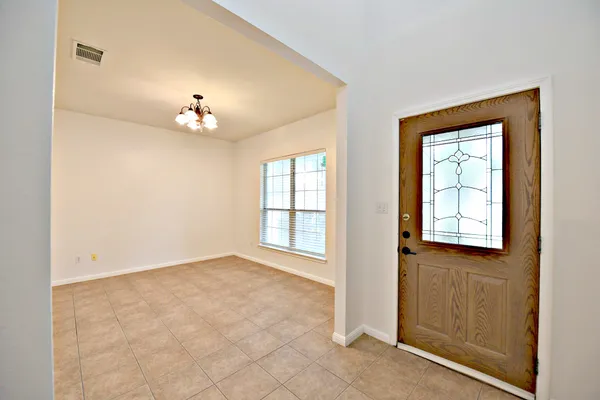 $3,195 | 15012 Fernhill Drive, Austin, TX 78717