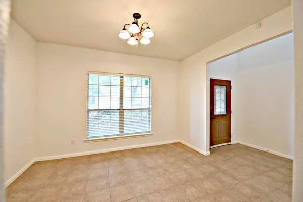 $3,195 | 15012 Fernhill Drive, Austin, TX 78717